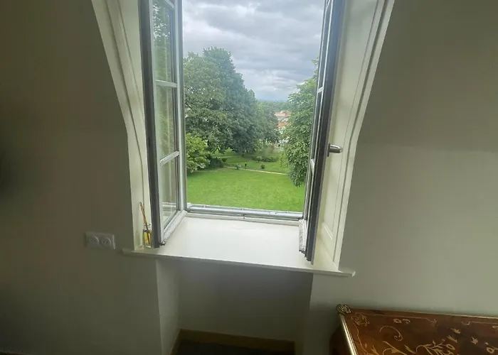 Hotel Il Maestro - Restaurant Du Chateau Ecouen