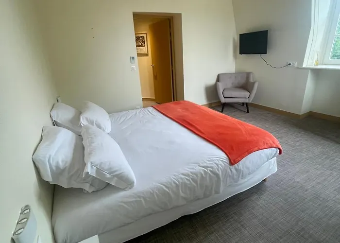 Il Maestro - Restaurant Du Chateau * Ecouen